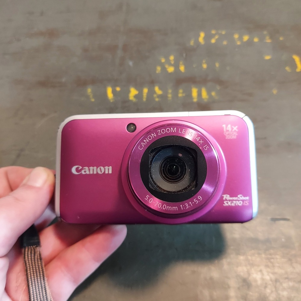 Canon PowerShot SX210 IS 14.1MP Digital Camera 14x Zoom Pink Magenta PC1468